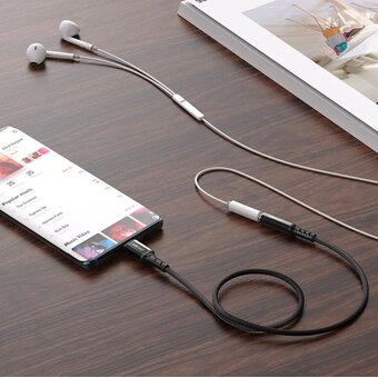  Кабель ACEFAST C1-07 USB-C to DC3.5 aluminum alloy headphones adapter cable Black 
