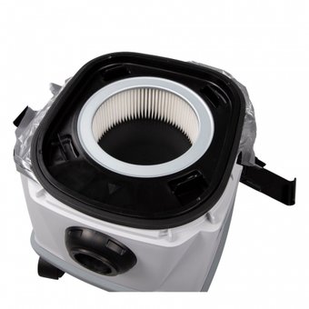  Пылесос аккумуляторный Makita DVC 157 LZX3 без аккум и ЗУ 