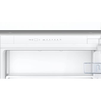  Холодильник Bosch Serie 2 KIV87NSE0 белый 
