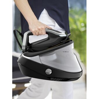  Парогенератор Tefal GV9821E0 черный/серый 