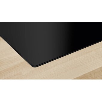  Индукционная варочная поверхность Bosch PUJ611BB5E 
