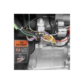  Генератор бензиновый DAEWOO GDA 7500E-3 