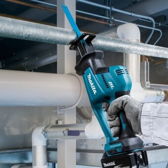  Пила сабельная аккумуляторная Makita DJR189 RTJ с акк и ЗУ 