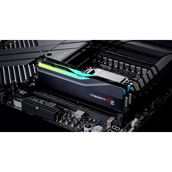  ОЗУ G.SKILL Trident Z5 RGB 64GB (F5-6000J3040G32GX2-TZ5RK) (2x32GB) DDR5 6000MHz CL30 (30-40-40-96) 1.4V / Black 
