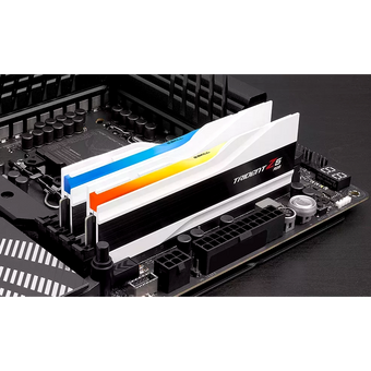 ОЗУ G.SKILL Trident Z5 RGB 64GB (F5-6000J3636F32GX2-TZ5RW) (2x32GB) DDR5 6000MHz CL36 (36-36-36-96) 1.35V / White 