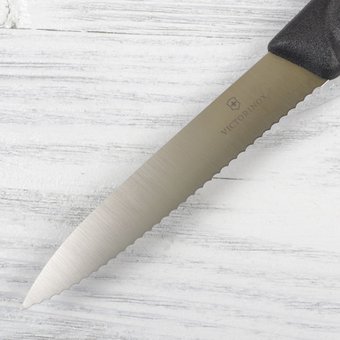  Нож Victorinox 6,7733, черный 