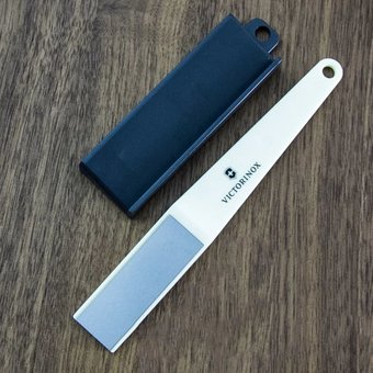  Точилка для ножей Victorinox Ceramic Line 7.8725 бежевый/черный 