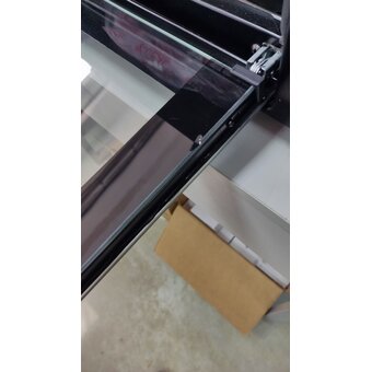  УЦ Мини-печь IDEAL М 50 00 черный (царапины сзади, скол на внутр.стенке дверцы, кривые винты) 