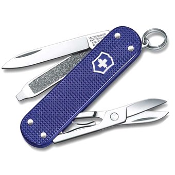  Нож перочинный Victorinox Classic Night Dive (0.6221.222G) 58мм 7функц. карт.коробка 
