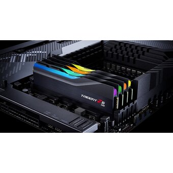  ОЗУ G.SKILL Trident Z5 RGB (F5-6000J3636F32GX2-TZ5RK) 64GB (2x32GB) DDR5 6000MHz CL36 (36-36-36-96) 1.35V / Black 