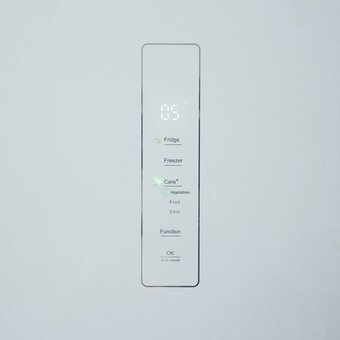  Холодильник CENTEK CT-1745 White 