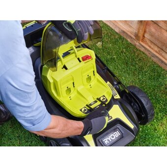  Газонокосилка Ryobi RY18LMX46A-250 (5133005790) аккумуляторная 46см 