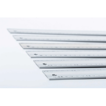  Угольник ALUKOMTOOLS 211513500A 500 мм 