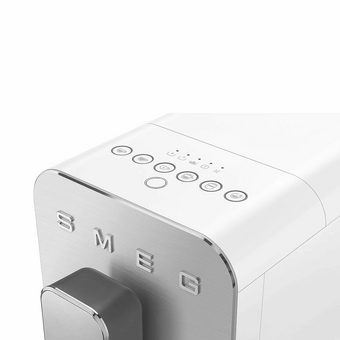  Кофемашина автоматическая SMEG BCC13WHMEU матово белый 