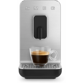  Кофемашина автоматическая SMEG BCC11BLMEU черно матовый 