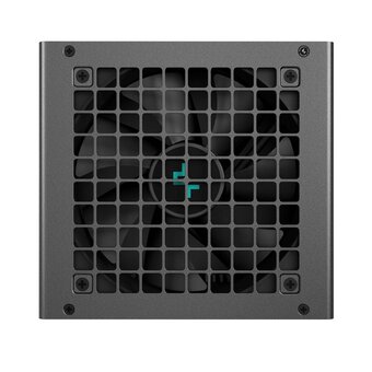  Блок питания Deepcool PN650M (R-PN650M-FC0B-EU) (650W, ATX, 20+4 pin, 120mm fan, PCI-E 6+2Px3 + 16 pin (12V-2x6), 8xSATA) 