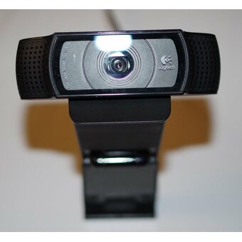  Web камера Logitech HD Pro C920 (960-001062) черный 