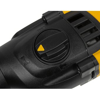  Перфоратор DeWalt D25133K-QS 