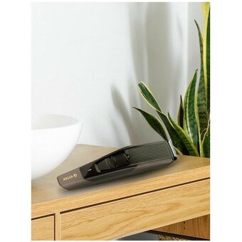  Триммер Vitek VT-2564 коричневый/черный 