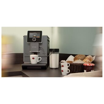  Кофемашина NIVONA CafeRomatica NICR 970 титановый/черный 