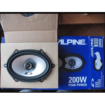  Колонки автомобильные Alpine SXE-5725S 