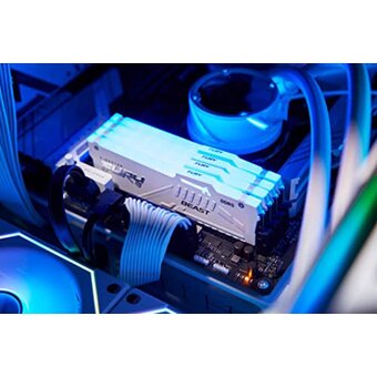  ОЗУ Kingston Fury Beast KF556C40BWA-16 DDR5 - 1x 16ГБ 5600МГц, DIMM, White, Ret 