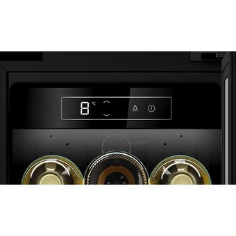  Встраиваемый винный шкаф NEFF KU9202HF0 