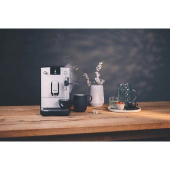  Кофемашина Nivona CafeRomatica NICR 560 белый/черный 