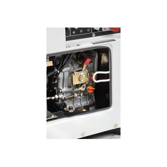  Дизельный генератор Hyundai DHY 8000SE-3, 380/220/12 В, 6.5кВт, на колёсах с АКБ 