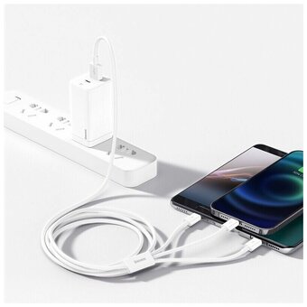  Дата-кабель Baseus Superior CAMLTYS-02 (BAS-CAMLTYS-02-WT) с функцией быстрой зарядки USB на M+L+C 3.5A 1.5м, белый 