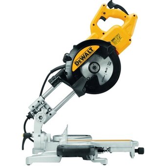  Торцовочная пила DeWalt DWS773-QS 