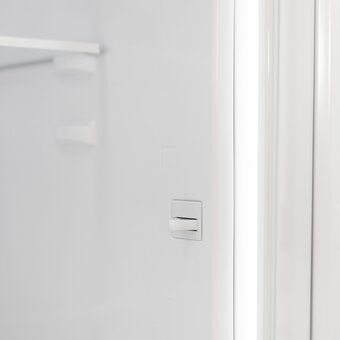  Встраиваемый холодильник SCANDILUX RBI303EZ 