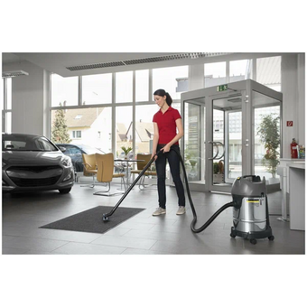  Строительный пылесос Karcher NT 30/1 Me Classic Edition 1.428-568.0 серебристый 