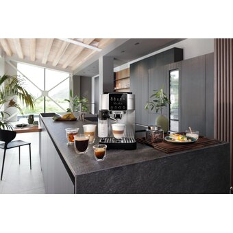  Кофемашина DELONGHI ECAM 220.80.SB 
