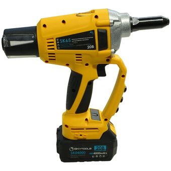  Заклепочник Skytools SK65 для вытяжных заклепок (4.0 ач х 2+ЗУ) 