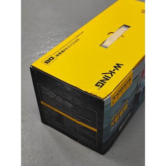  УЦ Портативная колонка W-King D8 черный (плохая упаковка) 