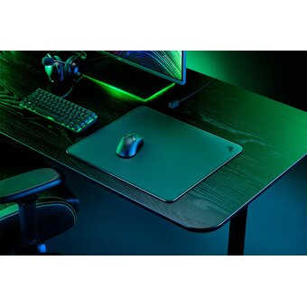  Игровой коврик для мыши Razer Atlas Black RZ02-04890100-R3M1 