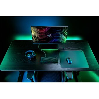  Игровой коврик для мыши Razer Atlas Black RZ02-04890100-R3M1 
