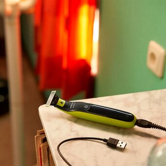  Триммер PHILIPS QP2724/70 Oneblade 