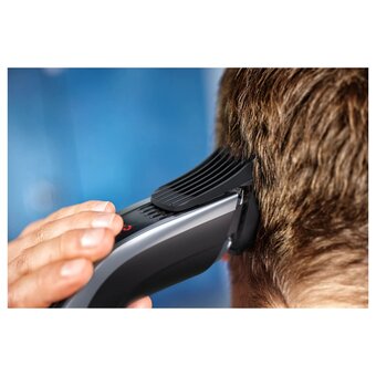  Машинка для стрижки Philips HC9420/15 серебристый/черный 