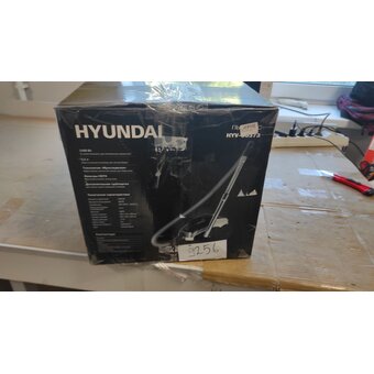  УЦ Пылесос Hyundai HYV-C3373 2400Вт белый/черный (плохая упаковка, вид б/у) 