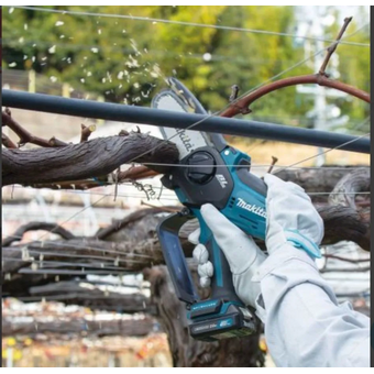  Пила цепная Makita UC100DZ 