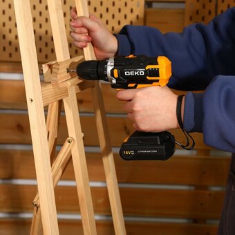  Дрель-шуруповерт DEKO Banger 16V в кейсе + набор 63 инструмента (080-1003) 