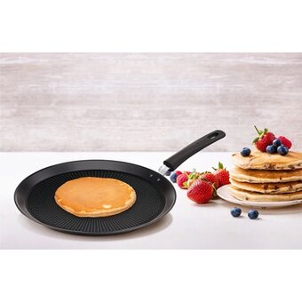  Сковорода Tefal Unlimited G2553872 25см черный 