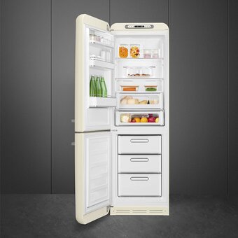  Холодильник SMEG FAB32LCR5 кремовый 