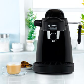  Кофеварка Vitek VT-1518 черный 