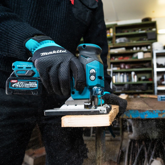  Лобзик аккумуляторный Makita JV 001 GZ01 