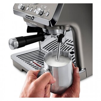  Кофеварка DeLonghi La Specialista Arte Evo Cold Brew EC9255.T 