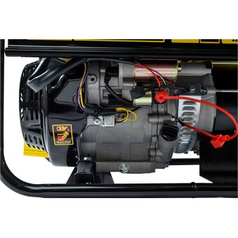  Электрогенератор бензиновый Huter DY8000MQLX 900/64/1/60 