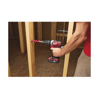  Дрель-шуруповерт Milwaukee M18 BPD-202C (4933443515) 2АКБ+ЗУ уд 